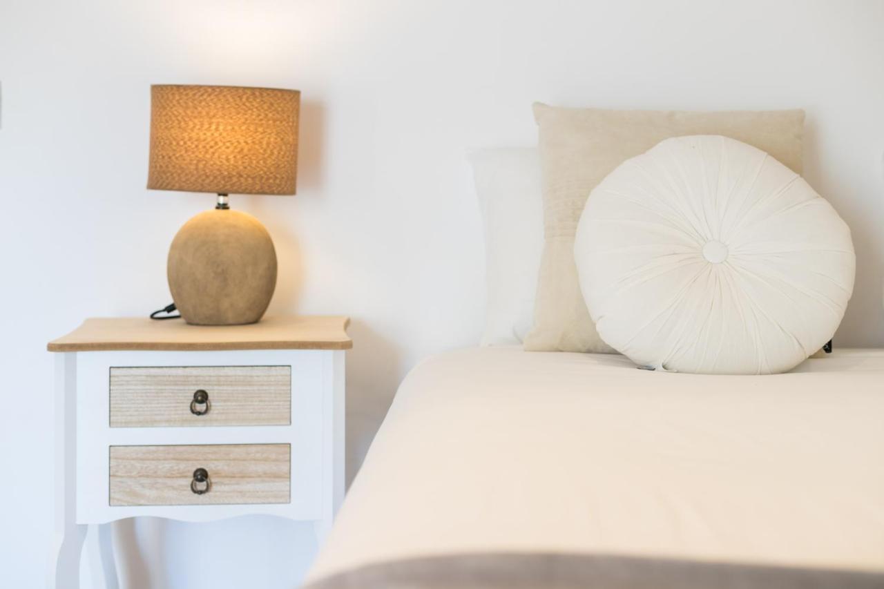 Rato Cozy 3Br W/Balcony - By Lu Holidays Lejlighed Lisboa Eksteriør billede