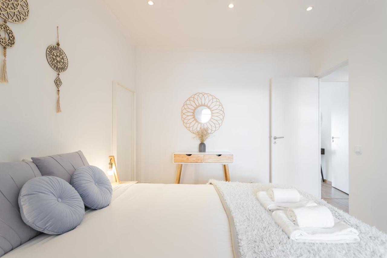 Rato Cozy 3Br W/Balcony - By Lu Holidays Lejlighed Lisboa Eksteriør billede