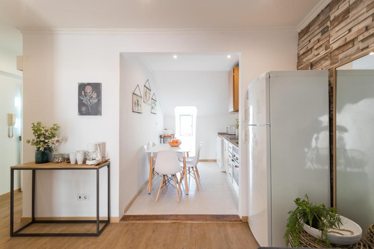 Rato Cozy 3Br W/Balcony - By Lu Holidays Lejlighed Lisboa Eksteriør billede